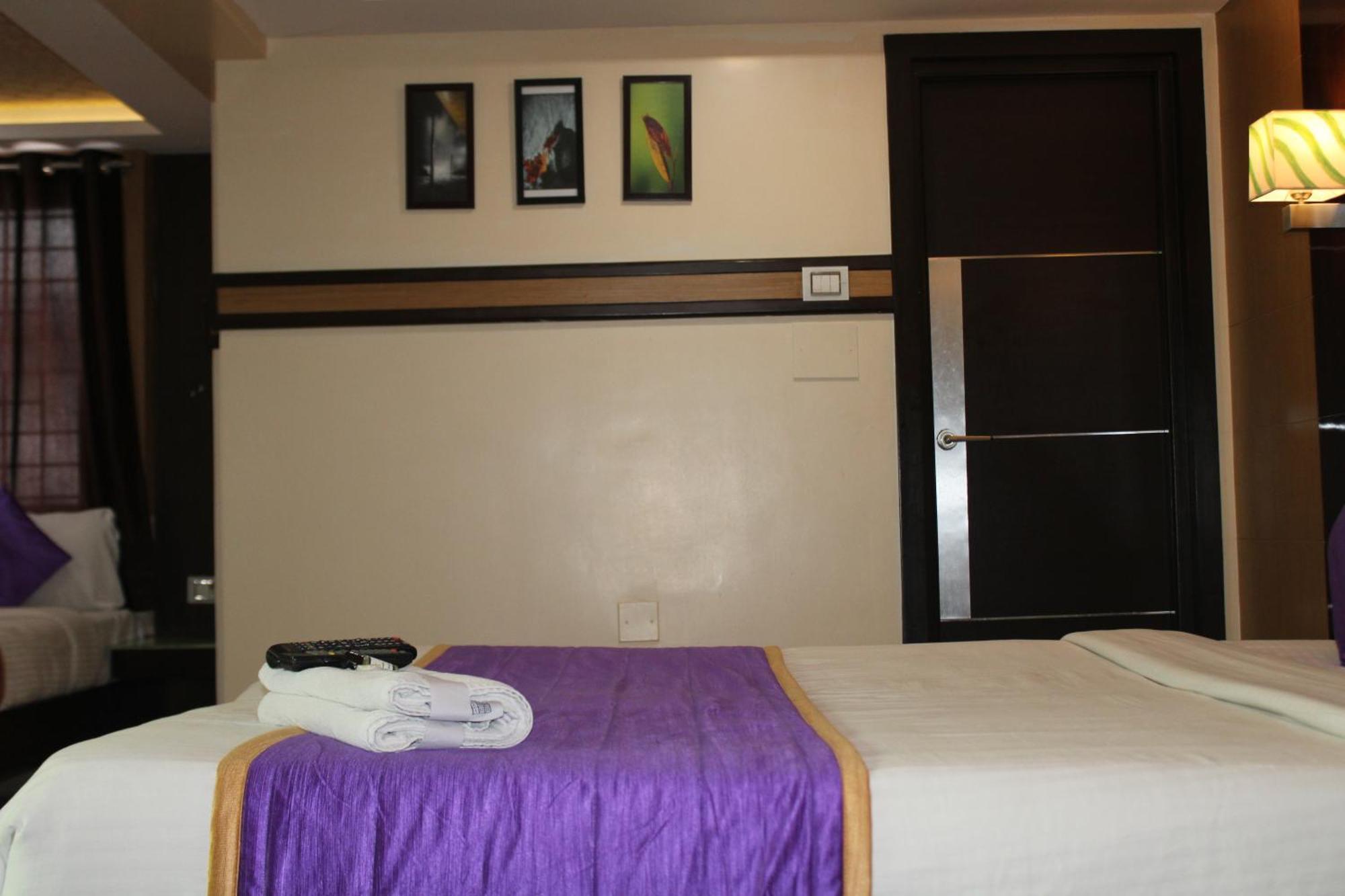 Vp International Hotell Bangalore Eksteriør bilde