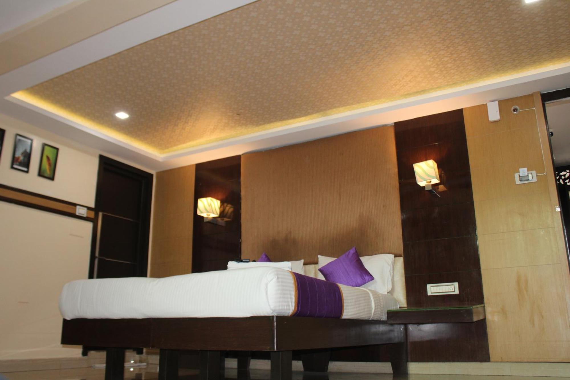 Vp International Hotell Bangalore Eksteriør bilde