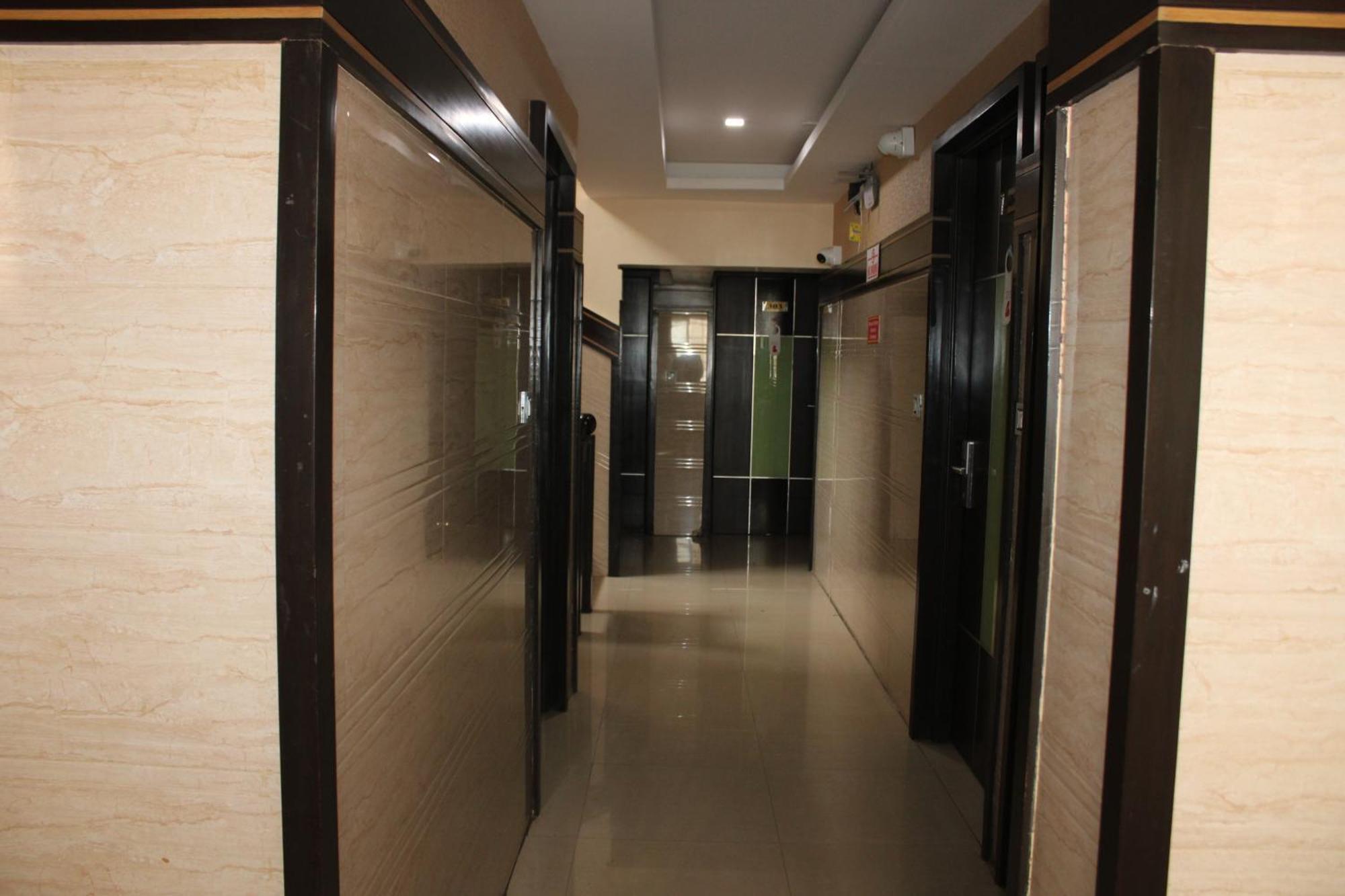 Vp International Hotell Bangalore Eksteriør bilde