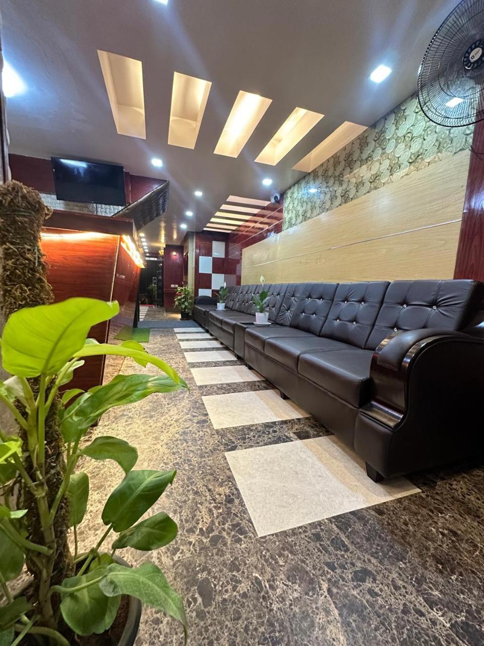 Vp International Hotell Bangalore Eksteriør bilde