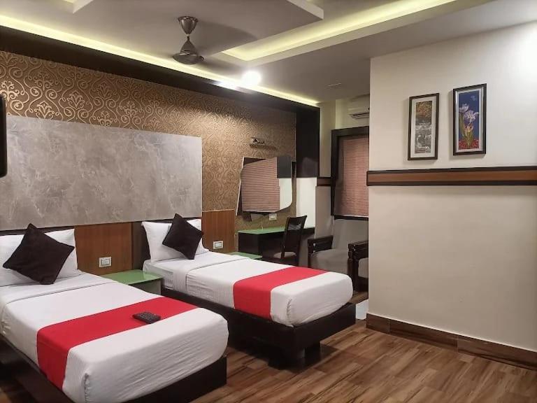 Vp International Hotell Bangalore Eksteriør bilde