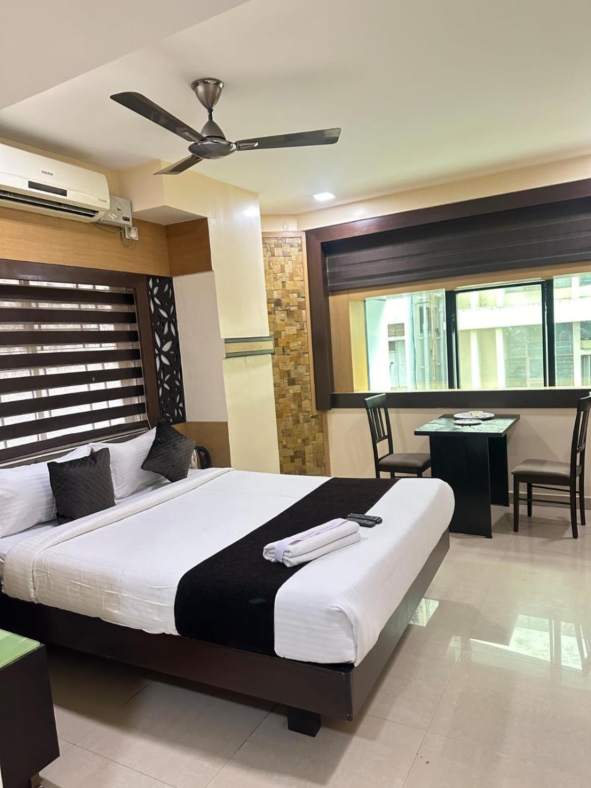 Vp International Hotell Bangalore Eksteriør bilde